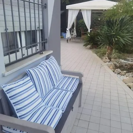 La Piccola Oasi Tra Sole E Mare Villa