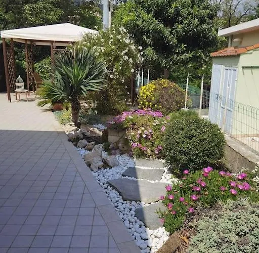 La Piccola Oasi Tra Sole E Mare Villa *